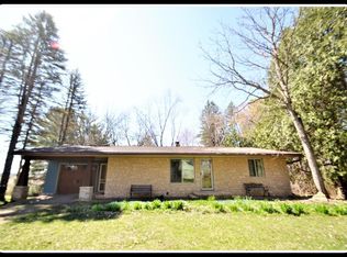 15280 Panola Dr, Lindstrom, MN 55045