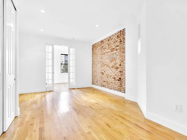 420 East 66th Street image 1 of 6