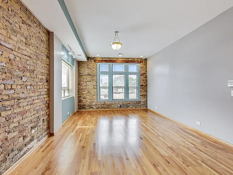 1769 N Clybourn Ave #2 — Photo 2