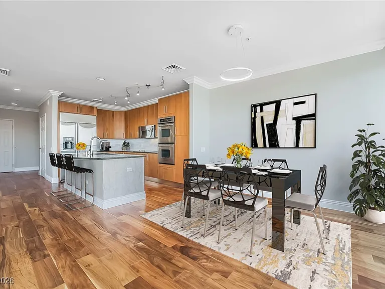 200 W Sahara Ave #3906 — Photo 1