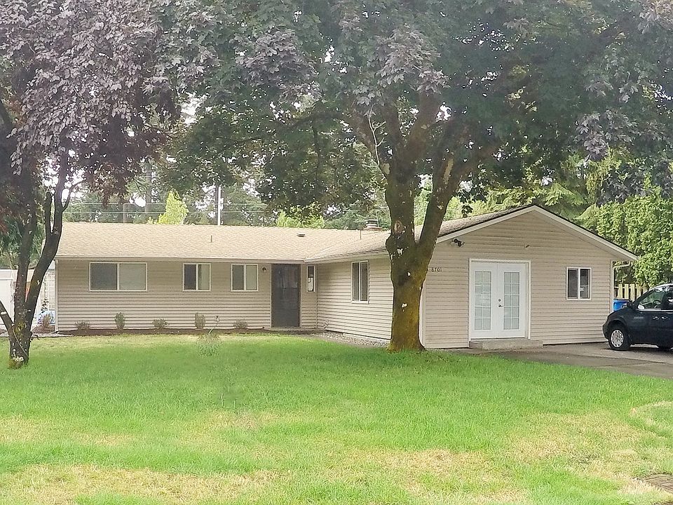 1st image of 8701 NE Benton Dr