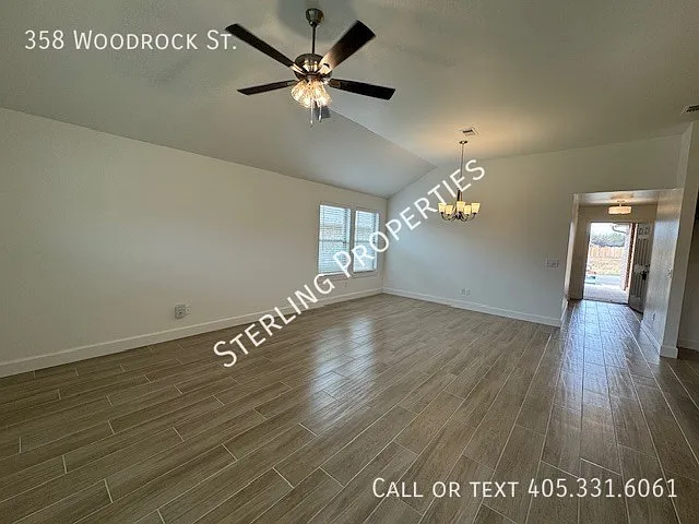 358 Woodrock St — Photo 11