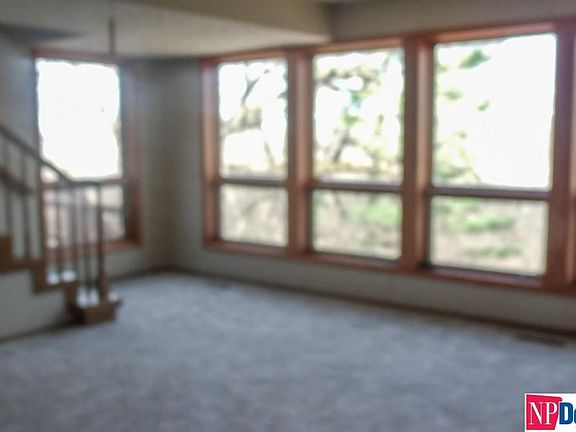 5th image of 703 Bellevue Blvd S