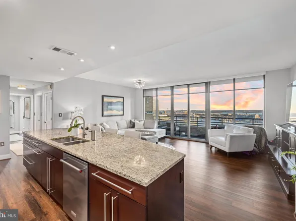 675 President St Unit 2505, Baltimore, MD 21202