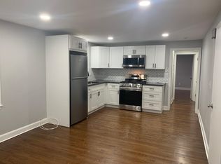 75 Robinson Ave APT 3, Pawtucket, RI 02861