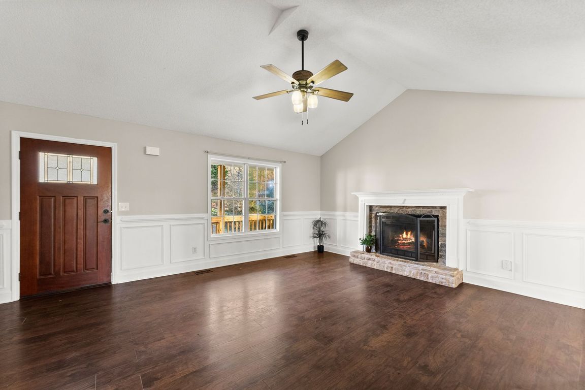 next background image