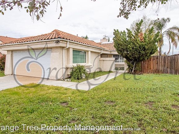 3rd image of 11571 Gwent St