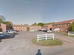2 Churchill Dr #1, Lynchburg, VA 24502