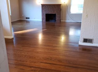 185 S Main St, Mount Angel, OR 97362