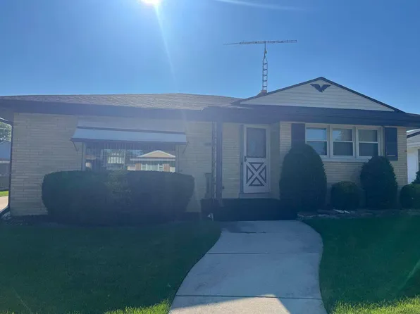 1570 16th AVENUE, Kenosha, WI 53140