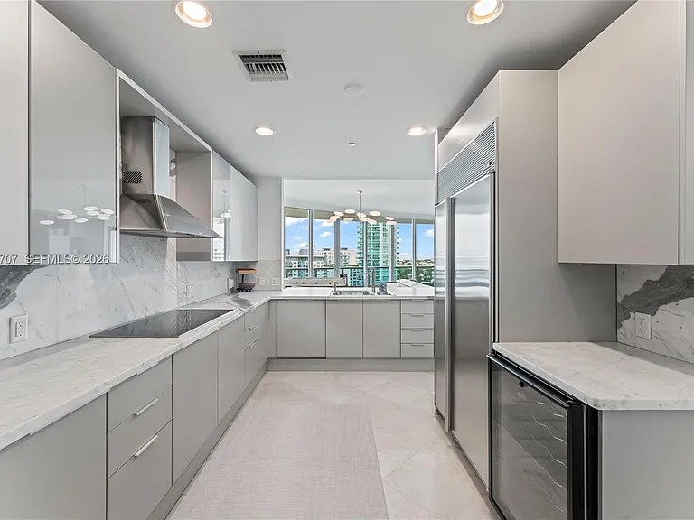 5959 Collins Ave #1201 — Photo 12