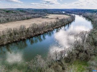 3133 James River Rd, Howardsville, VA 24562