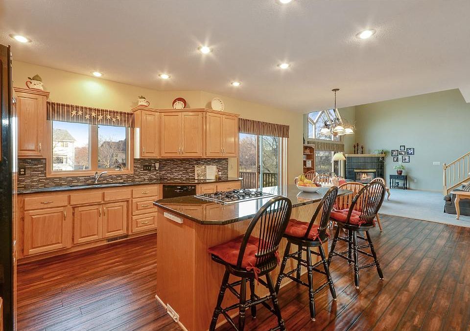 8754 Stratford Xing, Minneapolis, MN 55443 | Zillow