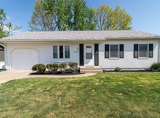 2726 33rd Ave SW, Cedar Rapids, IA 52404