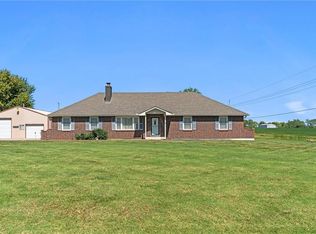 18300 W 170th Ter, Olathe, KS 66062