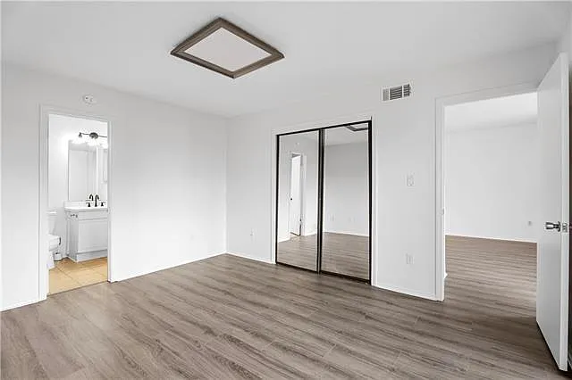 2948 Manhattan Blvd #213 — Photo 12