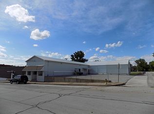 207 E Spring St, El Dorado Springs, MO 64744