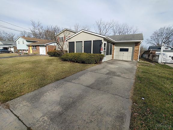 3rd image of 10216 Dewhill Ln