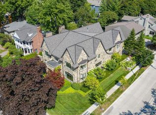 685 Pierce St, Birmingham, MI 48009