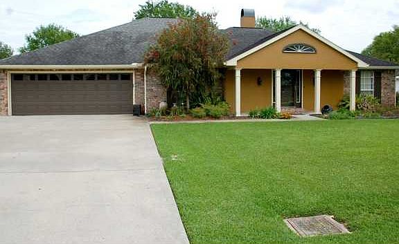 2nd image of 13805 Lynnedale Loop