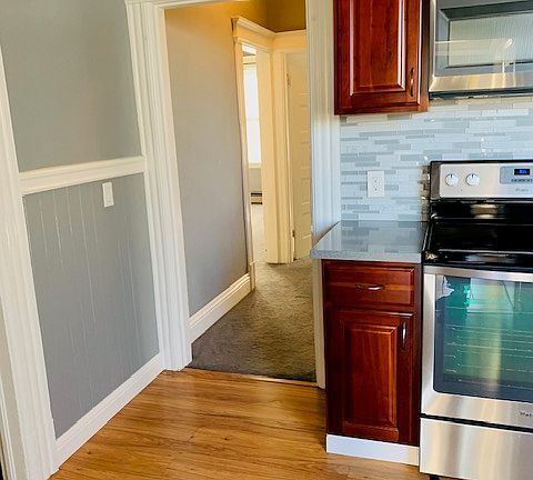 5th image of 2240 19th St #2240