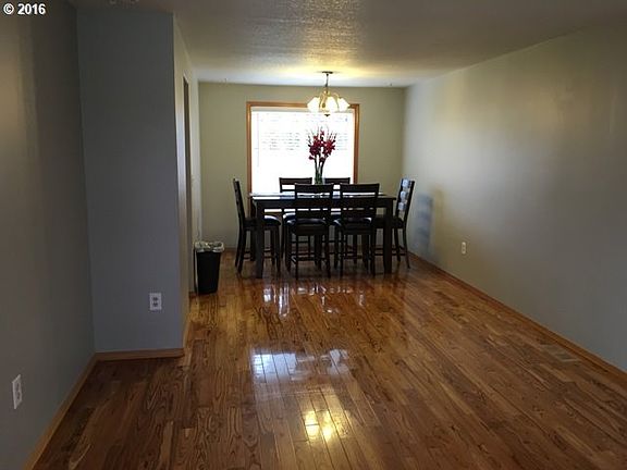 5th image of 5401 NE 79th Ave
