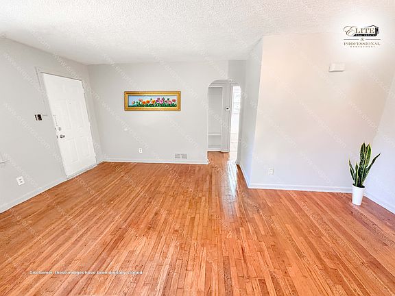 3rd image of 3513 Trumbull Ave