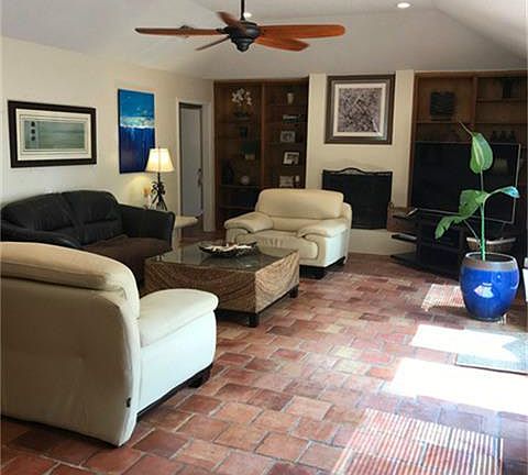 5th image of 3915 Pecan Valley Dr