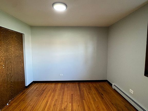 5th image of 371 Yates Ave APT 2