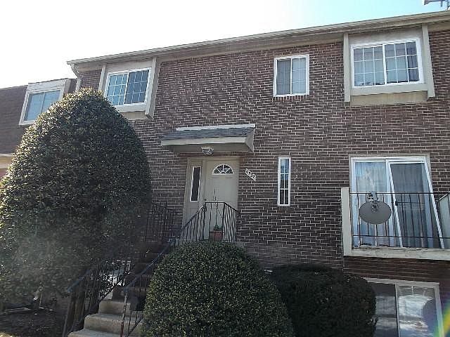 1st image of 4537 Logsdon Dr