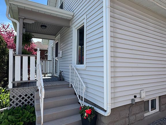 3rd image of 87 Margery Rd