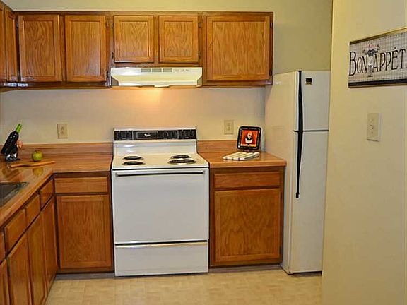 4th image of 1201 Pipers Cres APT 813