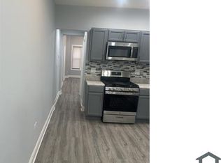 2704 S Emerald Ave #1, Chicago, IL 60616