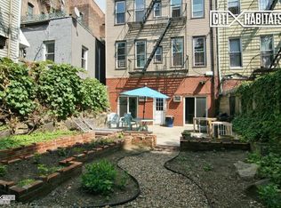 538 Driggs Ave #1, Brooklyn, NY 11211