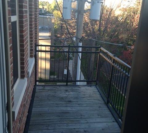 5th image of 438 N Waller Ave #3