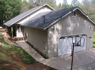 19302 Tiger Tail Rd, Grass Valley, CA 95949