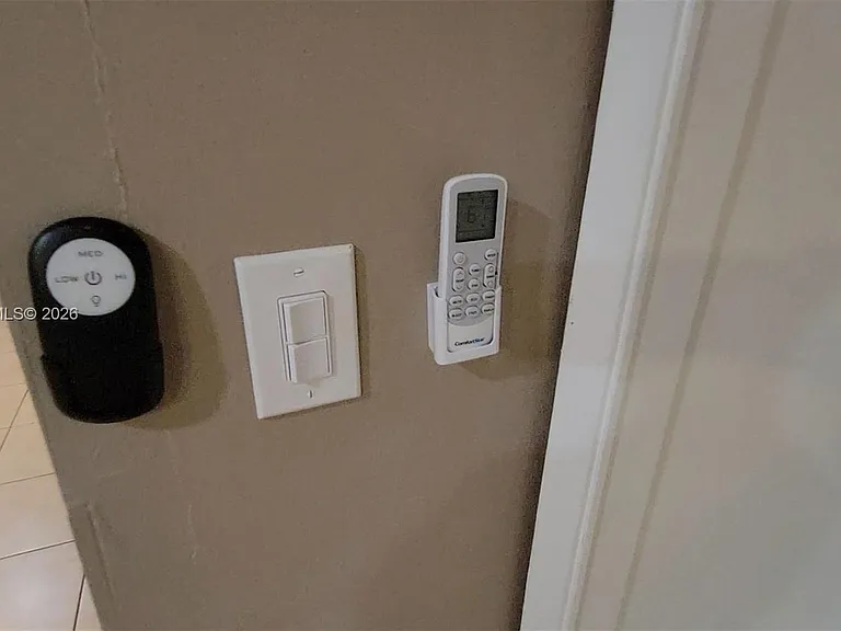 1115 SW 25th Ave #B — Photo 36