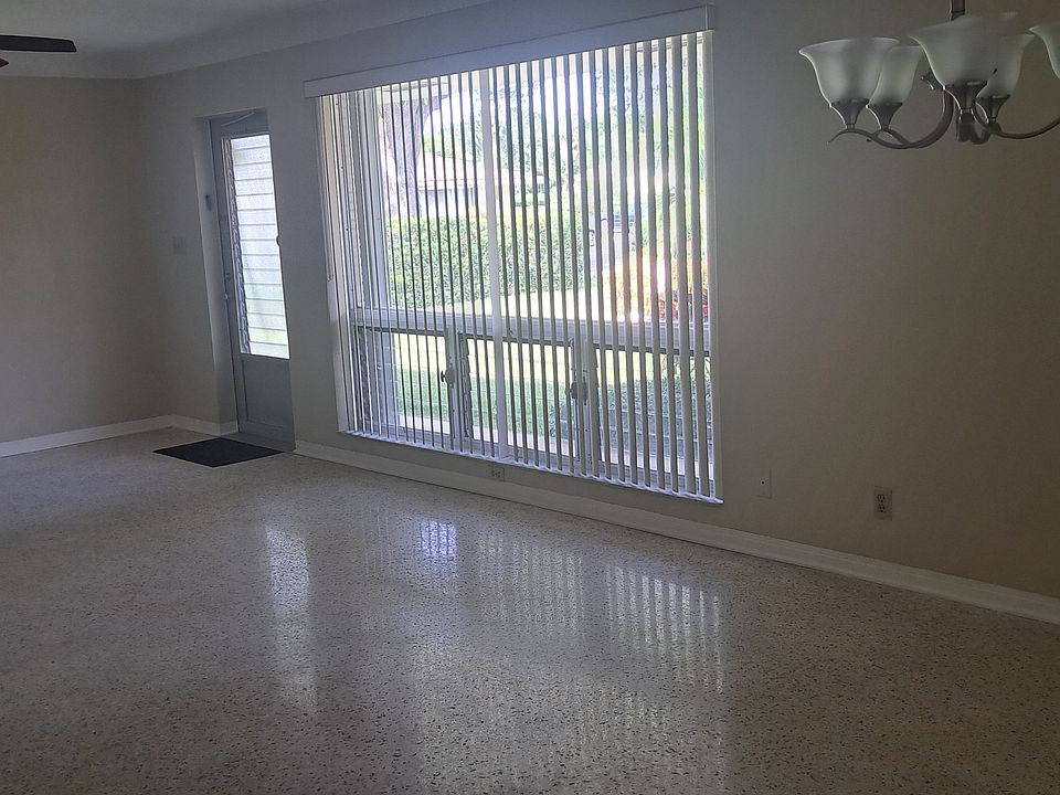 Living room n dinning room