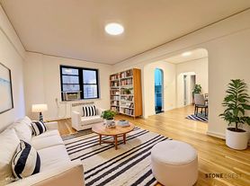 55 W 92nd St