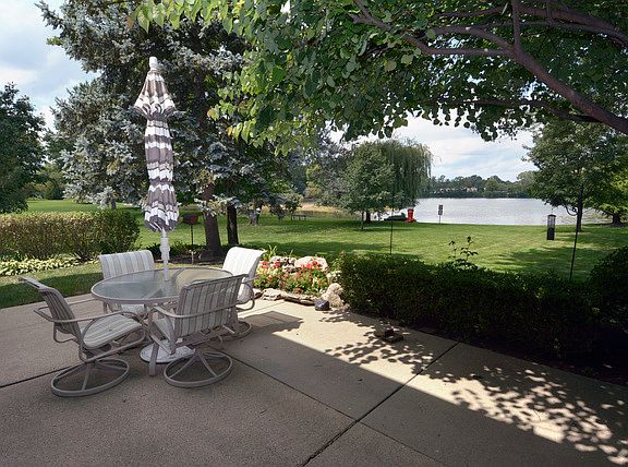 4th image of 2816 E Bel Aire Dr