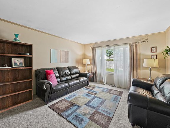 4th image of 4620 Crawford Ct