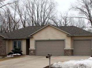 4358 N Skyway Ln, Appleton, WI 54913