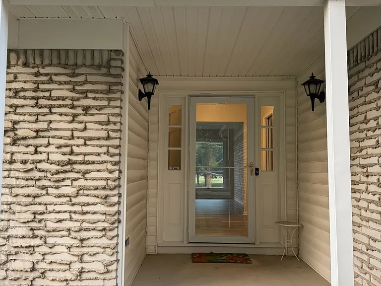 6020 Skyline Dr — Photo 1