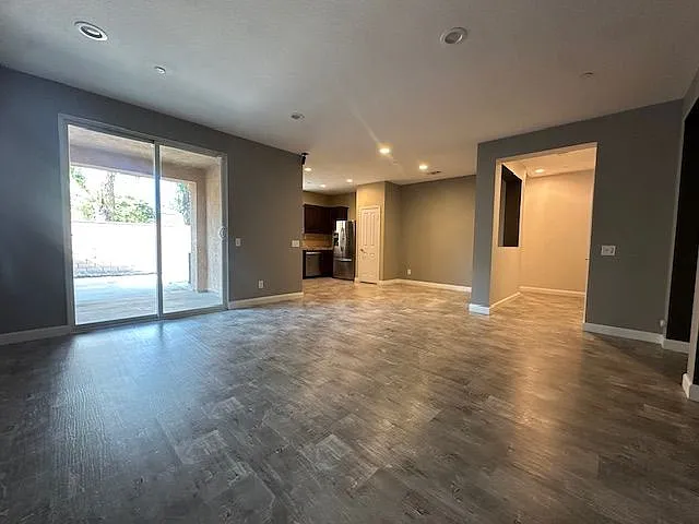 4509 Brandi Ln — Photo 5