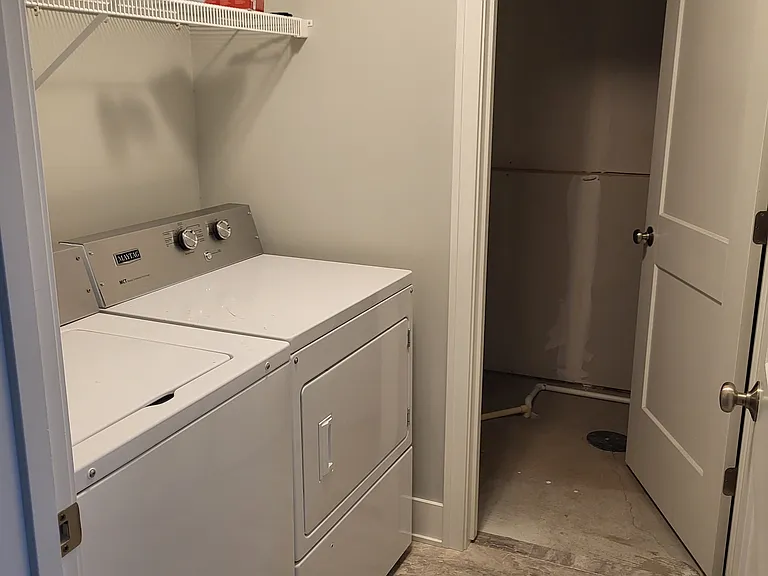 6573 Cherrywood Ave — Photo 4