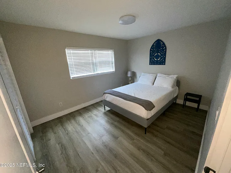 318 Arricola Ave #101 — Photo 33