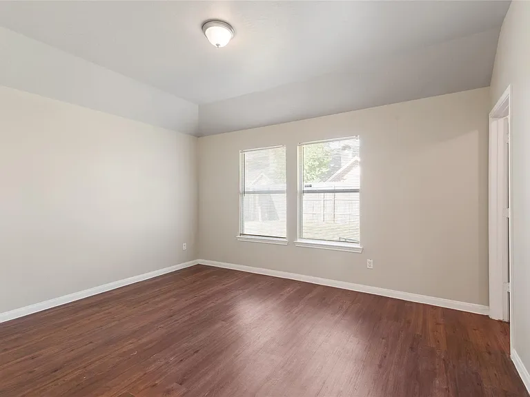 14954 Huntington Willow Ln — Photo 9