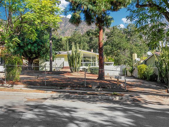 4th image of 185 E Alegria Ave