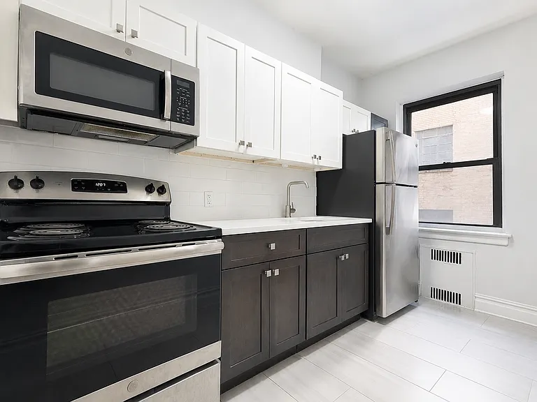 130 Bay Ridge Pkwy #3S — Photo 1