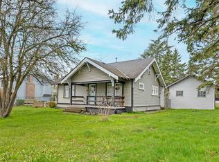 6119 176th St, Surrey, BC V3S4E8